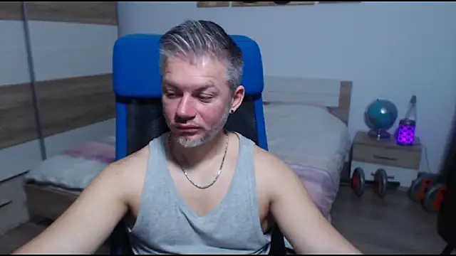 RobbyShawz online show from 11/14/25, 07:45