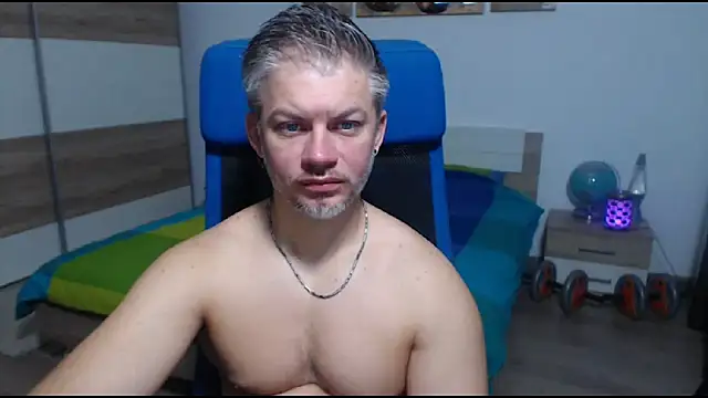 RobbyShawz online show from 10/17/25, 04:16