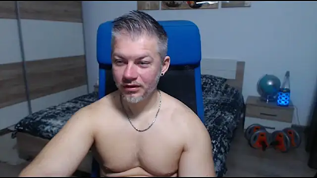 RobbyShawz online show from 11/02/25, 05:23