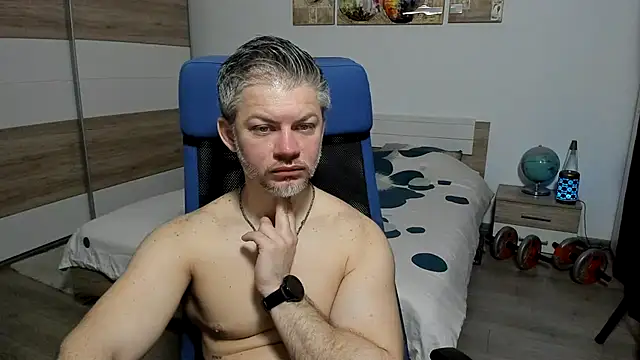 RobbyShawz online show from 03/11/26, 05:23