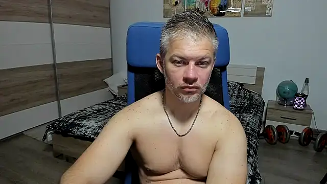 Snapshot of RobbyShawz chatting on 06/25/26, 04:43 RobbyShawz online show from 06/25/26, 04:43