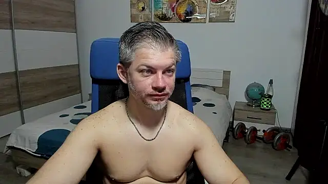 RobbyShawz online show from 03/08/26, 05:44