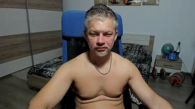 Snapshot of RobbyShawz chatting on 07/06/26, 04:41 RobbyShawz online show from 07/06/26, 04:41