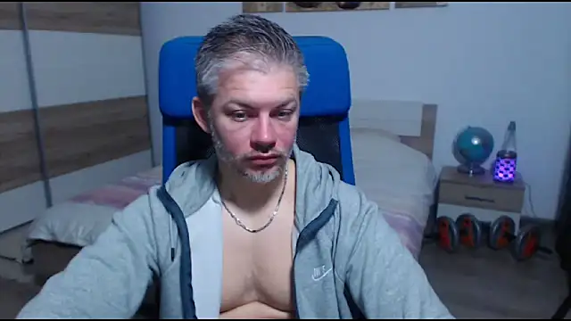 RobbyShawz online show from 11/25/25, 06:03