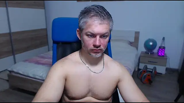 RobbyShawz online show from 12/04/25, 08:35