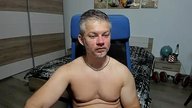 Snapshot of RobbyShawz chatting on 06/29/26, 04:08 RobbyShawz online show from 06/29/26, 04:08