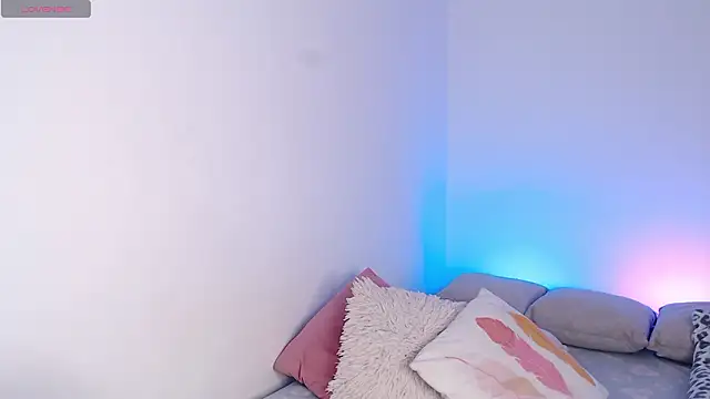 sofix   online show from 03/28/26, 08:54