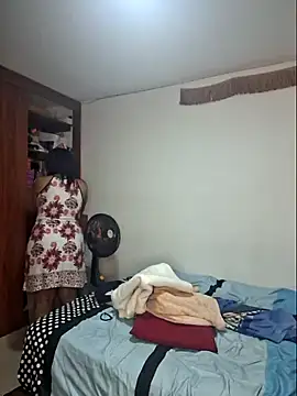 Natashariley1 online show from 12/03/24, 09:28