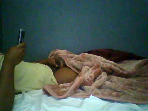 Snapshot of TitularAdaption chatting on 10/12/25, 09:43 TitularAdaption online show from 10/12/25, 09:43