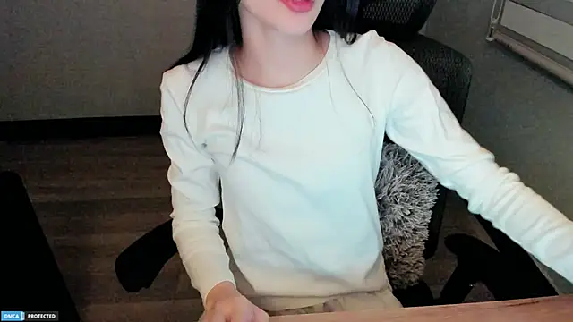 Ayase momo online show from 01/20/25, 01:50