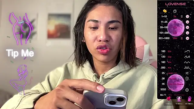 Alaia Pope online show from 02/25/25, 02:15