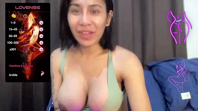 Alaia Pope online show from 10/17/25, 07:37