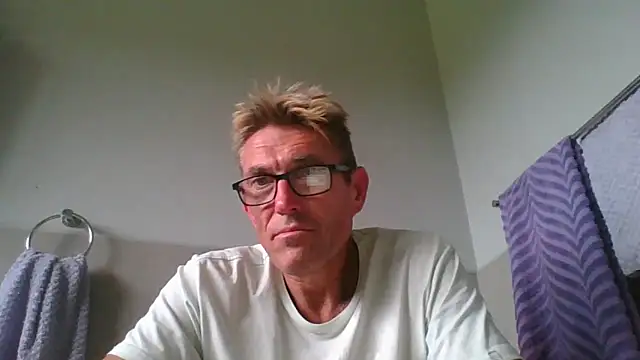 xykenrahxh online show from 12/26/24, 03:10