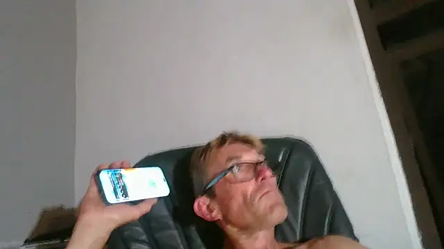 xykenrahxh online show from 12/22/24, 09:09