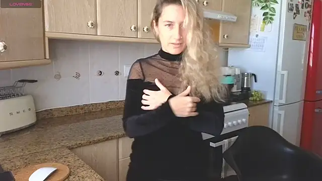 Lunamix online show from 02/15/26, 12:15