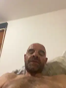 Snapshot of slim1976006 chatting on 07/05/26, 08:48 slim1976006 online show from 07/05/26, 08:48