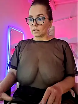 MariaPau 83 online show from 04/09/26, 07:31