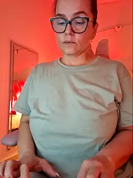 MariaPau 83 online show from 10/04/25, 12:34