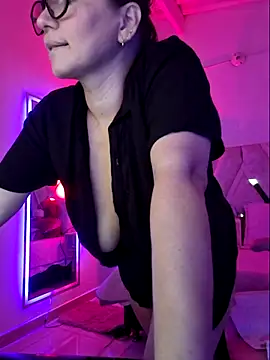 MariaPau 83 online show from 04/21/26, 07:53