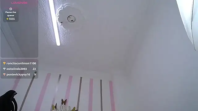 Anthonela love  online show from 03/17/25, 10:08