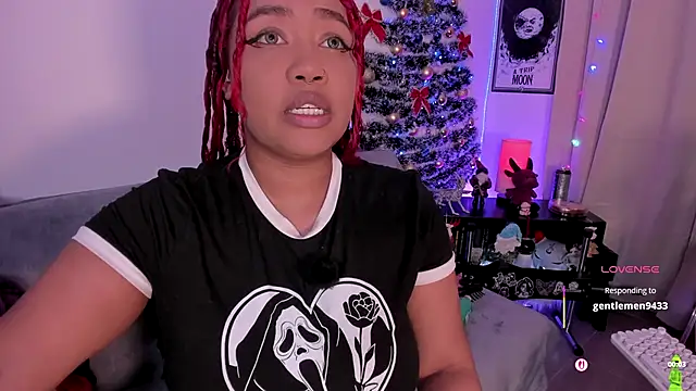 pamela doll3 online show from 12/19/25, 02:48