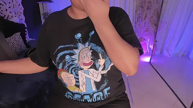 pamela doll3 online show from 11/23/25, 05:50