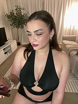 Snapshot of Celinaax chatting on 03/05/25, 06:33 Celinaax online show from 03/05/25, 06:33