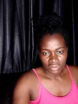 Snapshot of _cutemelania chatting on 02/13/25, 08:24 cutemelania online show from 02/13/25, 08:24