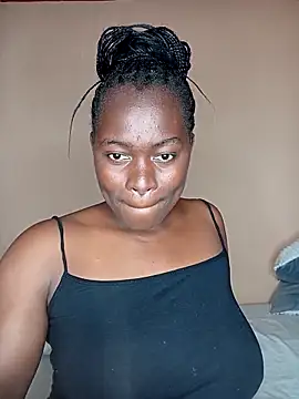 Snapshot of _cutemelania chatting on 10/05/25, 09:33 cutemelania online show from 10/05/25, 09:33