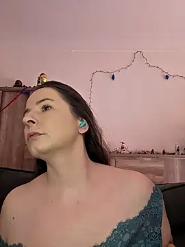 Snapshot of cristalines chatting on 01/06/26, 10:41 cristalines online show from 01/06/26, 10:41