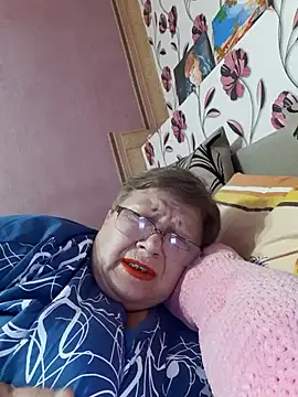 Lena Gaby online show from 11/02/25, 07:08