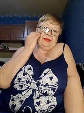 Snapshot of Lena_Gaby chatting on 04/26/26, 02:31 Lena Gaby online show from 04/26/26, 02:31