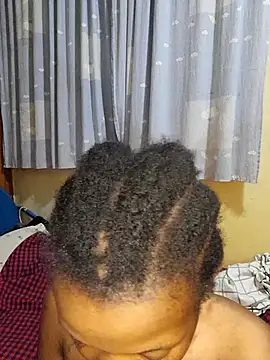 sexpetite online show from 10/31/25, 06:15