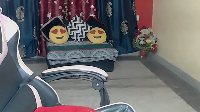 Snapshot of Naiaa-mylove chatting on 03/10/25, 07:55 Naiaa-mylove online show from 03/10/25, 07:55
