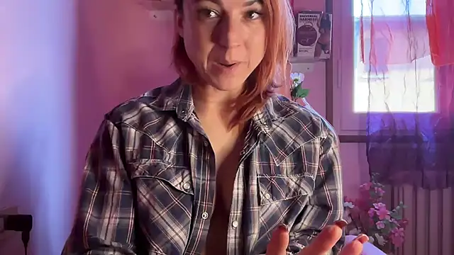 Nikky Divine online show from 10/25/25, 07:29