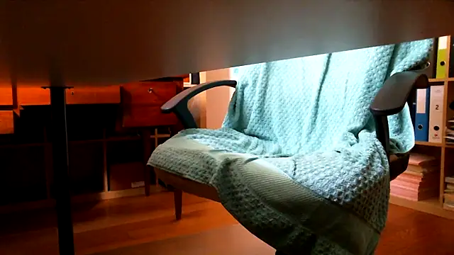 leccaleccafiga online show from 04/04/26, 12:01