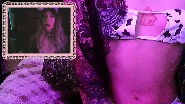 crystalxh online show from 10/22/25, 05:23