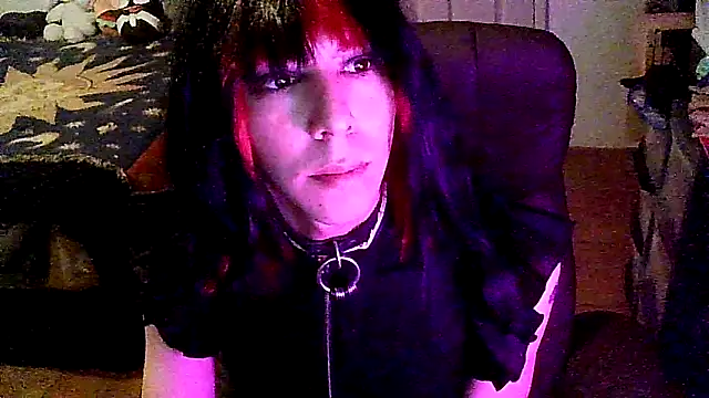 crystalxh online show from 10/31/25, 06:59