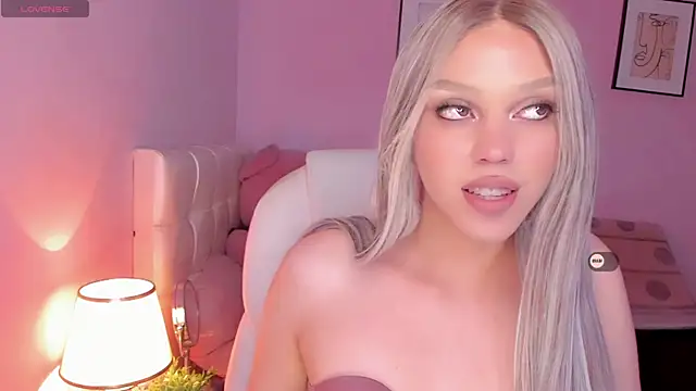 EvaEvangeline online show from 03/02/25, 11:30