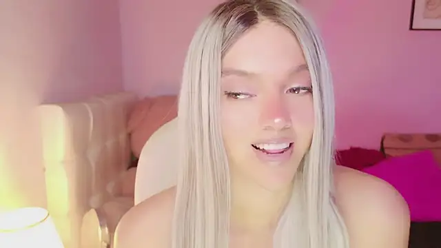 EvaEvangeline online show from 11/24/25, 06:35