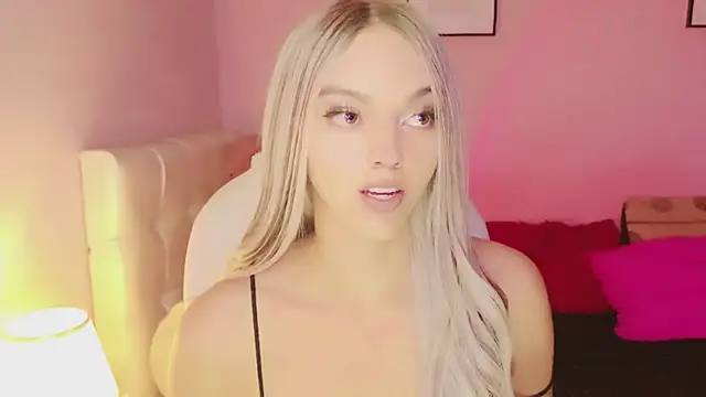 EvaEvangeline online show from 10/26/25, 06:03