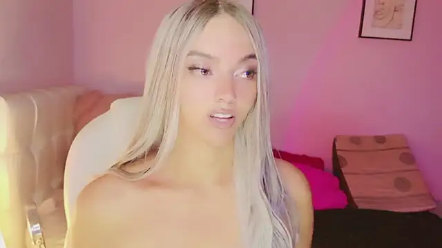 EvaEvangeline online show from 11/03/25, 01:55