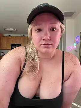 PiggyRose online show from 07/10/26, 10:43