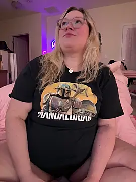 PiggyRose online show from 03/19/26, 12:10