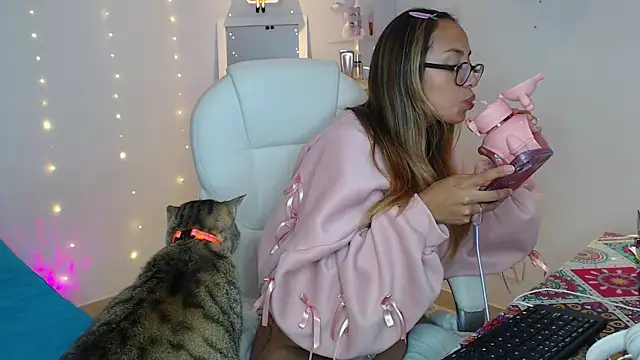 Gabi morales online show from 11/12/25, 06:39