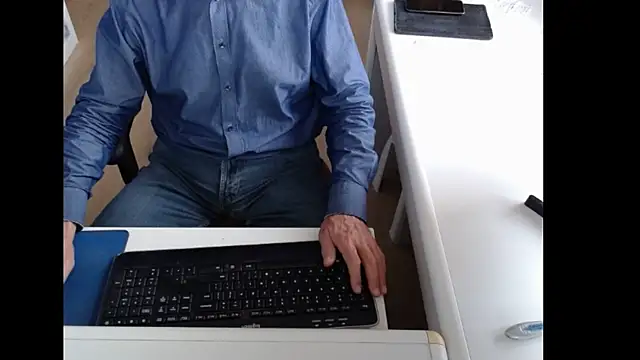 dutchpornking online show from 09/22/25, 07:14