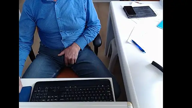 dutchpornking online show from 10/30/25, 09:40