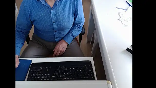 dutchpornking online show from 11/12/25, 09:13