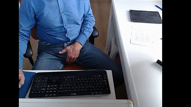 dutchpornking online show from 09/10/25, 08:46