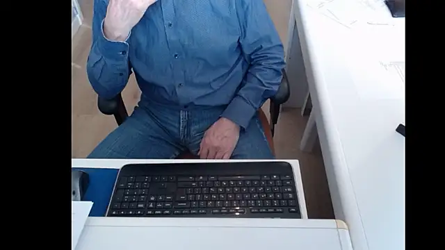 dutchpornking online show from 03/21/25, 02:40